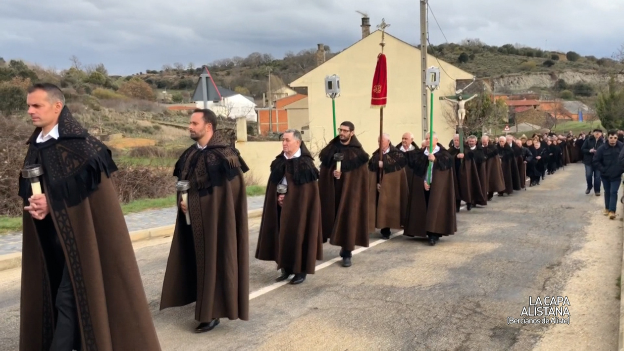 La capa alistana (Bercianos de Aliste, Zamora)