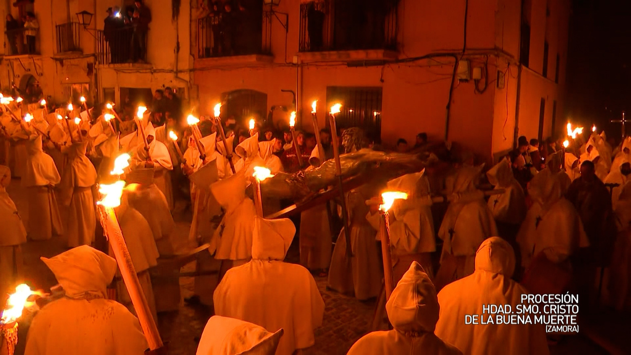 Procesión Hermandad Santísimo Cristo de la Buena Muerte (Zamora)