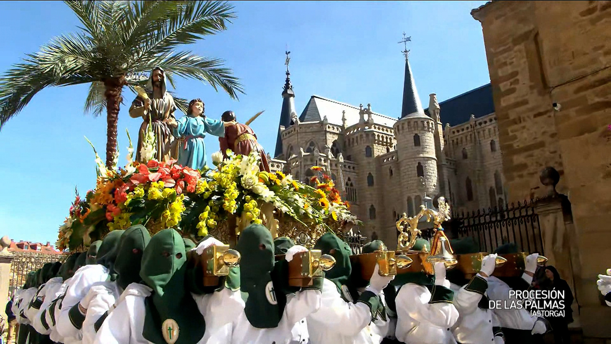 Procesión de las Palmas, cofradía de la Entrada de Jesús en Jerusalén (Astorga)