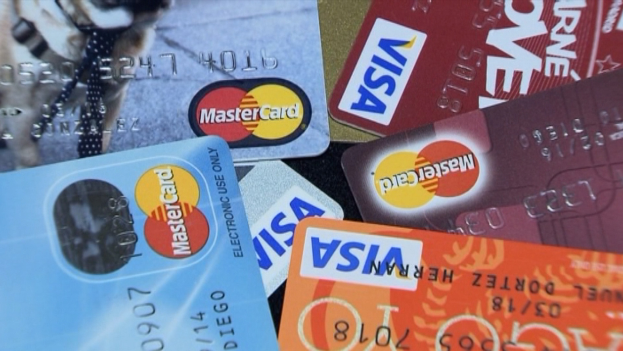 Los riesgos de las tarjetas 'revolving' de crédito