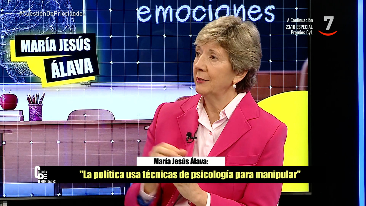María Jesús Álava: La política usa técnicas de Psicología para manipular, a los políticos les entrenan