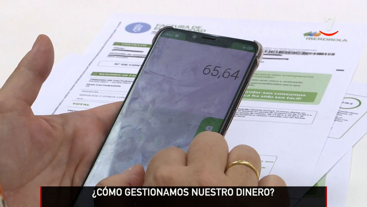 ¿Haces una buena gestión de tus finanzas? Uno de cada cuatro españoles se siente inseguro administrando su dinero