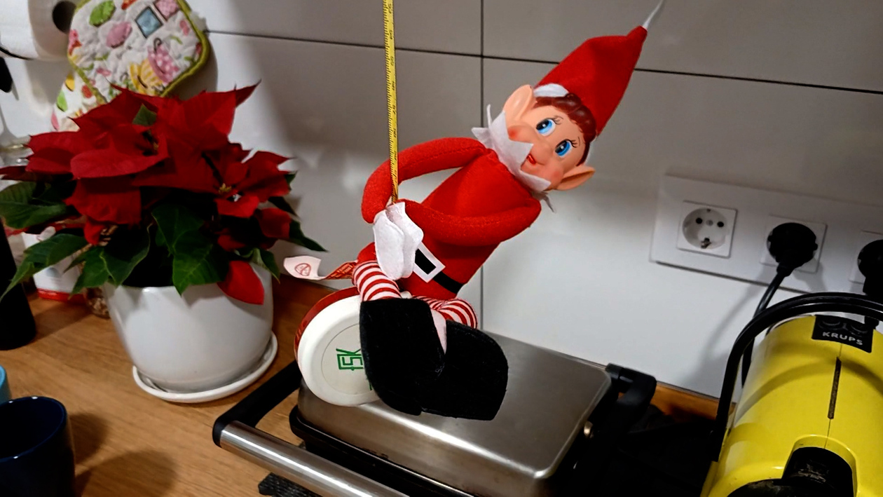 Los elfos navideños no paran de hacer travesuras