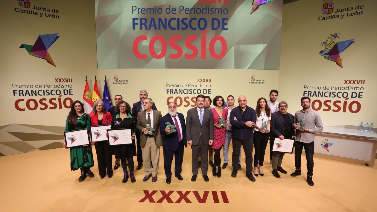 Los XXXVII Premios Cossío reivindican la profesionalidad, la calidad y el periodismo local, en una gala en la que CyLTV ha recibido tres galardones