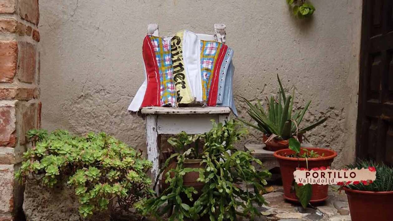 T1/E3: El corsé más paleto del mundo