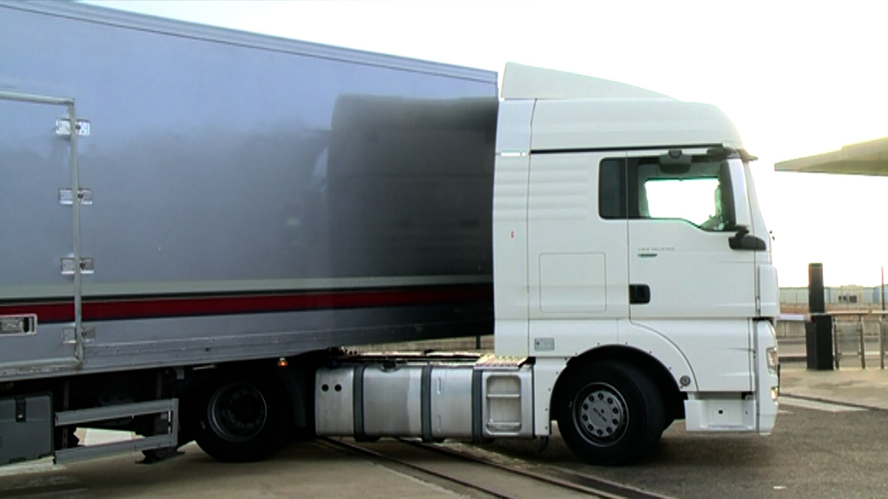 El transporte denuncia pérdidas por el precio del gasoil y exige bonificaciones urgentes