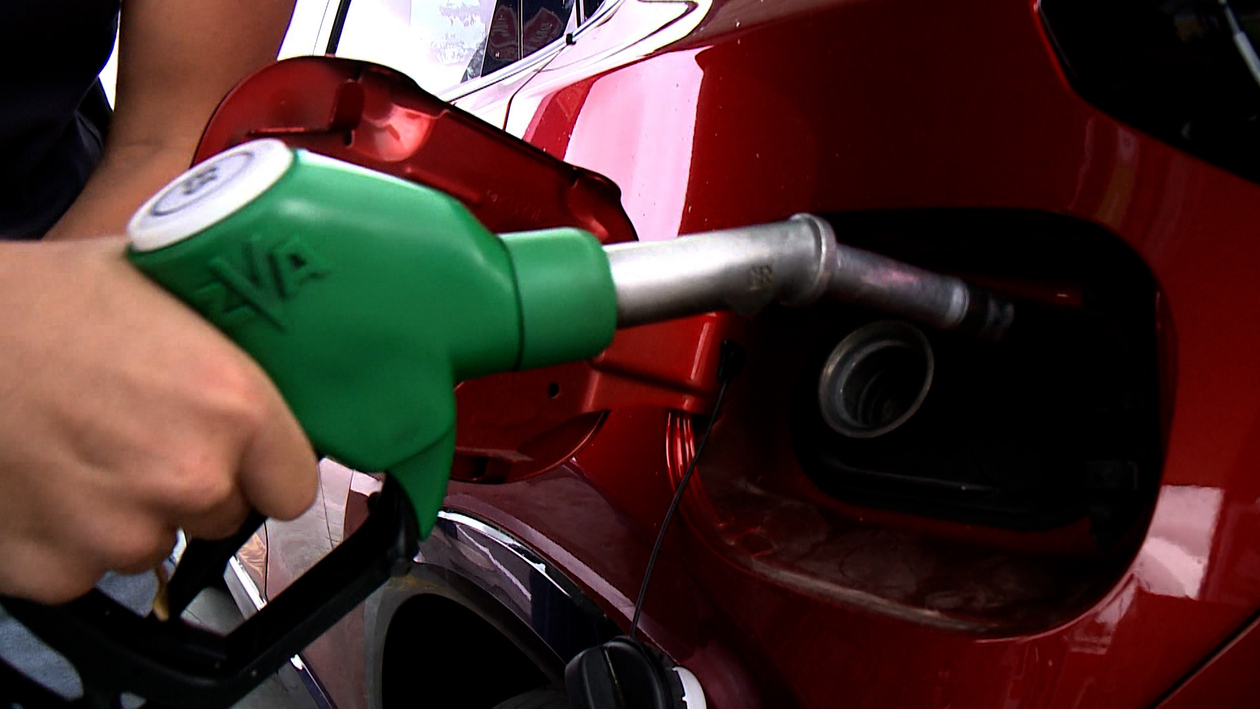 El IPC se modera al 3,2% en abril: ¿Respiro real o espejismo en la gasolinera?