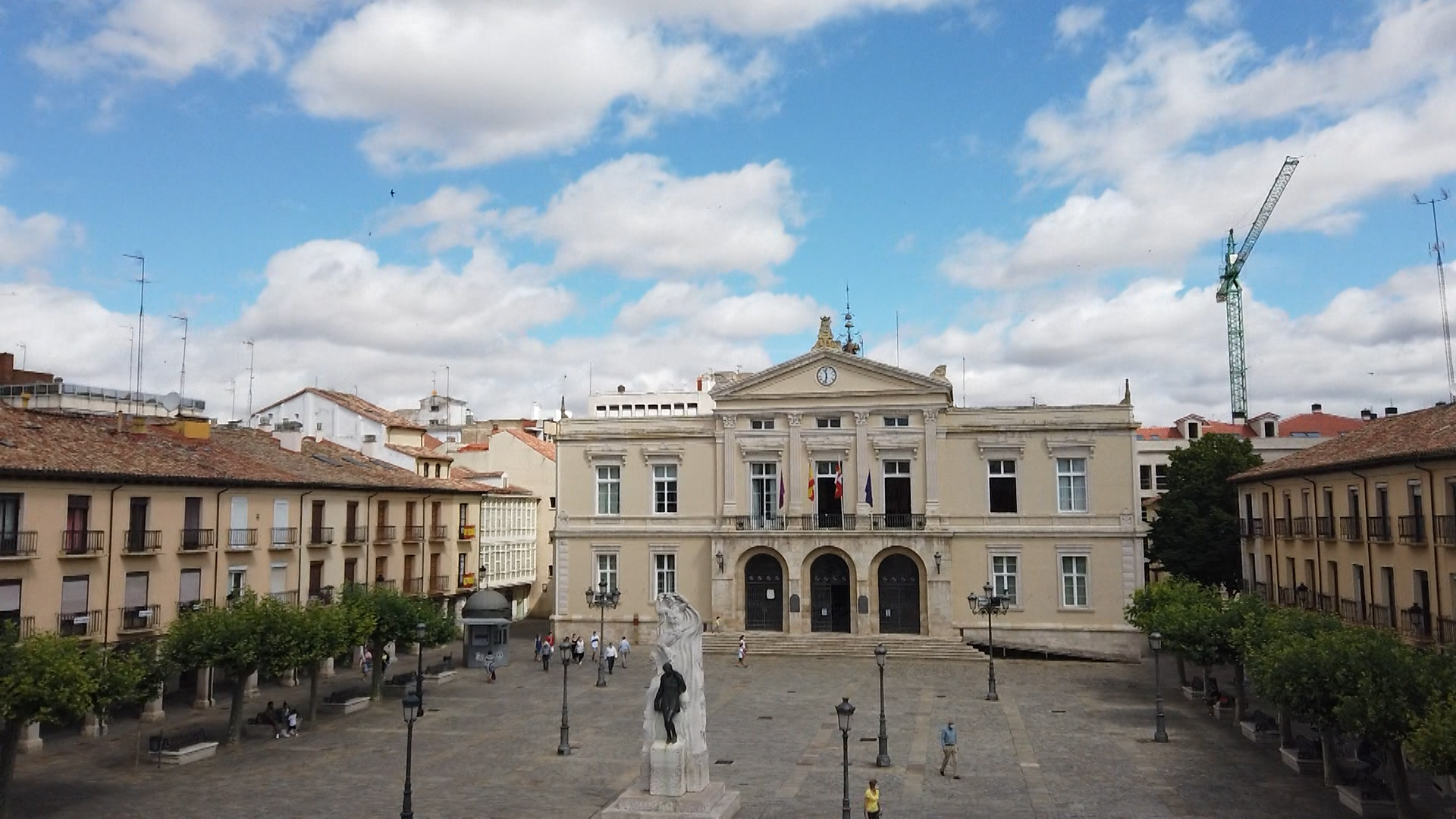 Repasamos la historia de la Plaza Mayor de Palencia cyltv.es